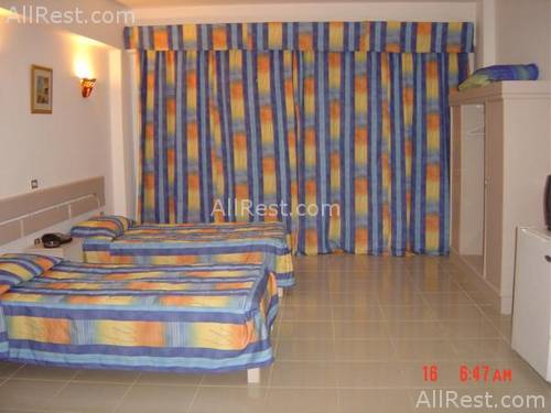 Waves Resort Hotel 16